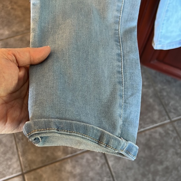 WBB royalty distressed jeans size 10 - Picture 5 of 11